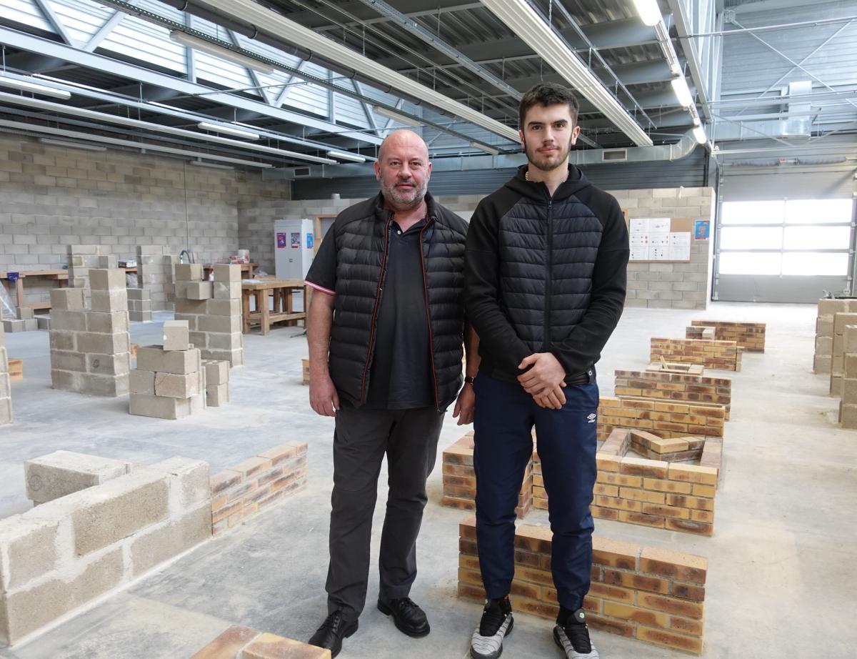 Lucas, Meilleur apprenti de France maçon, poursuit la saga familiale